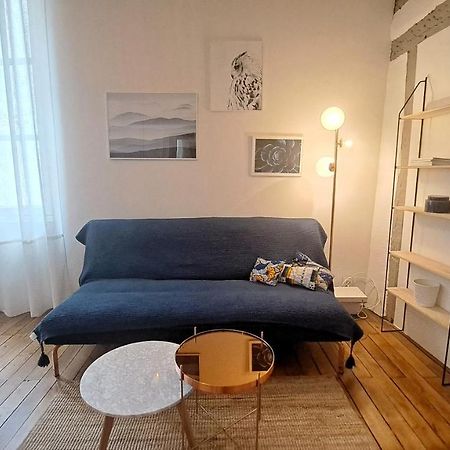Appartement Centre Vieux Tours Dans Immeuble Historique 3P Esterno foto