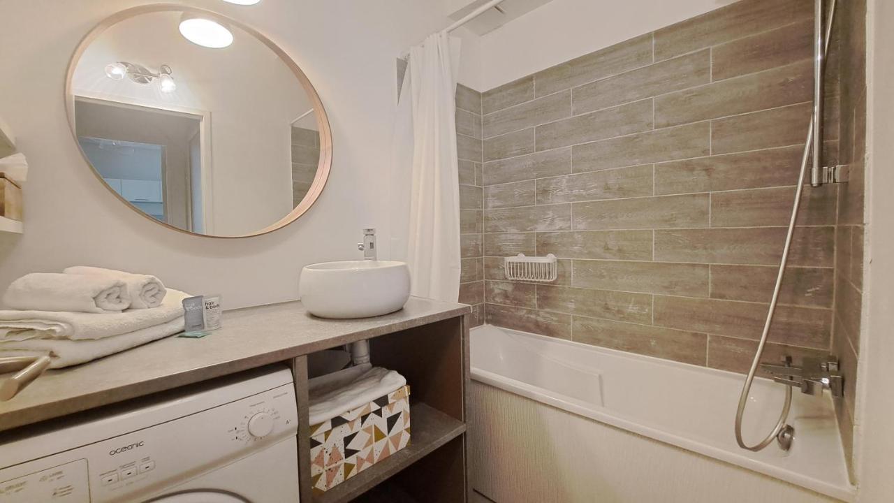 Appartement Centre Vieux Tours Dans Immeuble Historique 3P Esterno foto